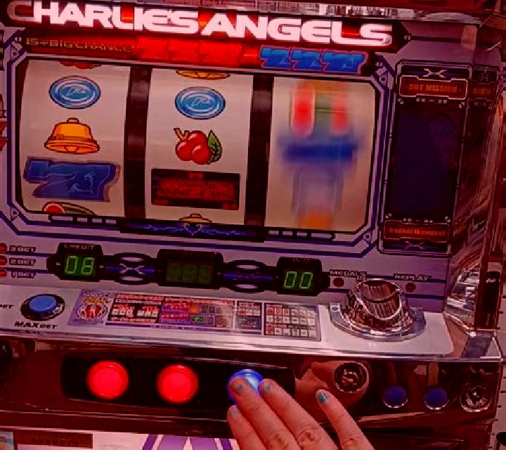 Bikini Angels slot machine