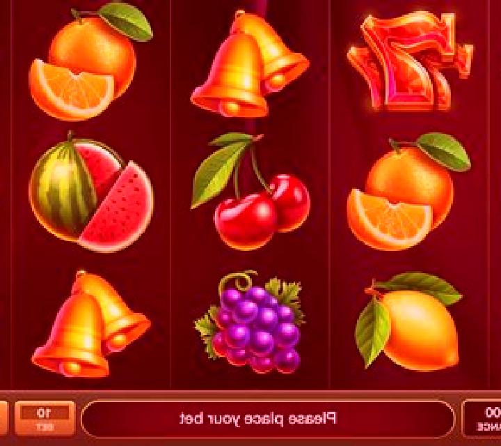 Bikini Fruits slot machine