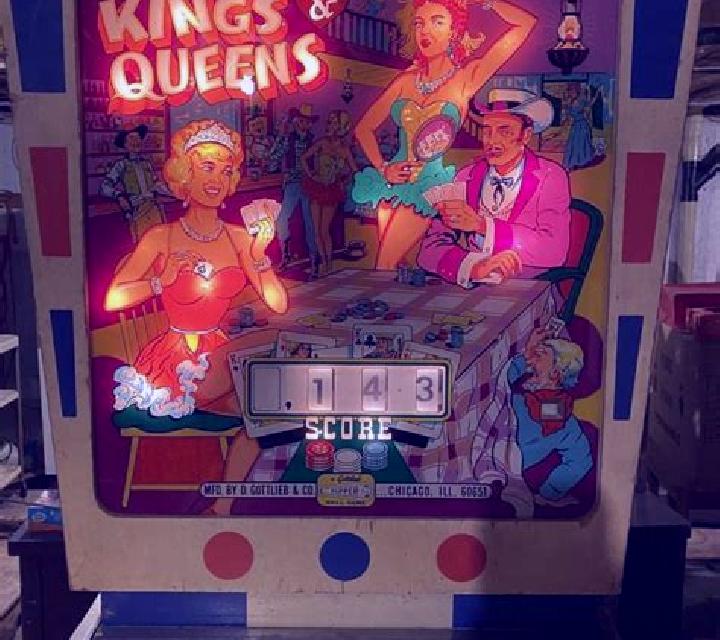 Bikini Queens slot game