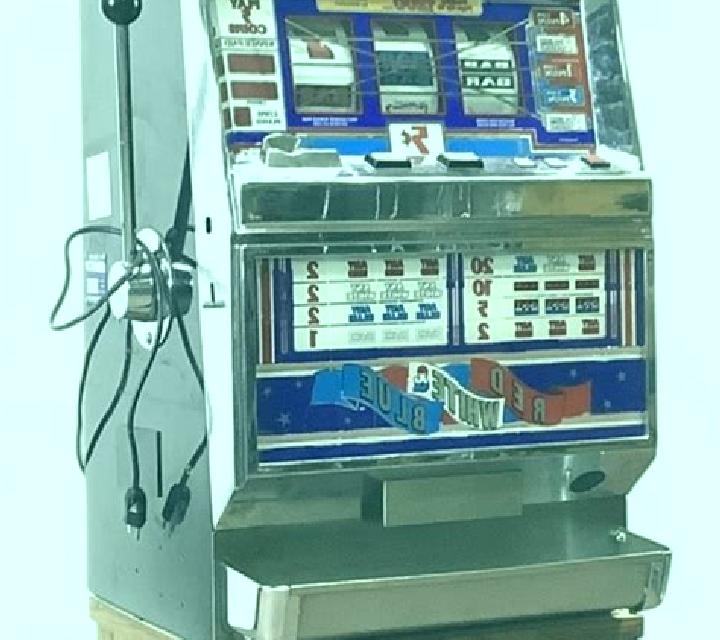 Black Diamond 3 Lines slot