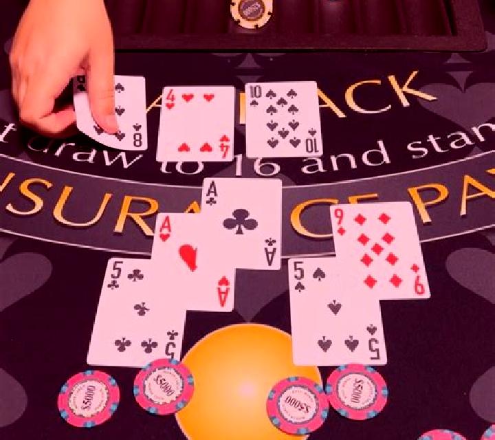 Blackjack Eight Deck slot