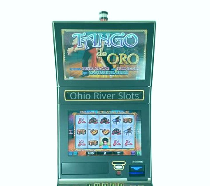 Blackjack Oro slot machine