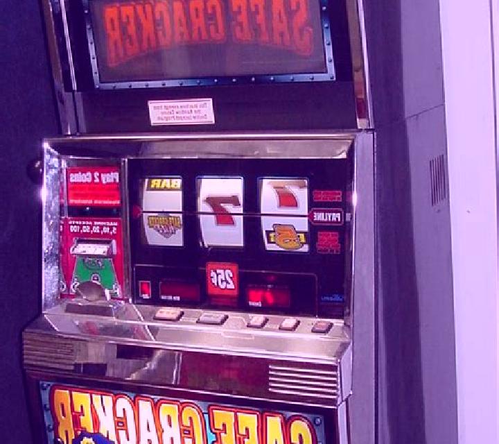 Blagg Bros - Safecracker slot game