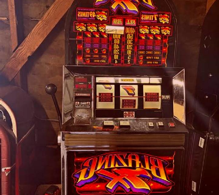 Blazing Coins 243 slot machine