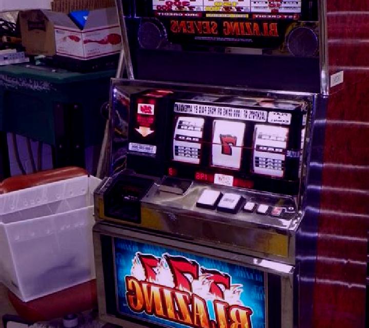 Blazing Hot Lines slot machine