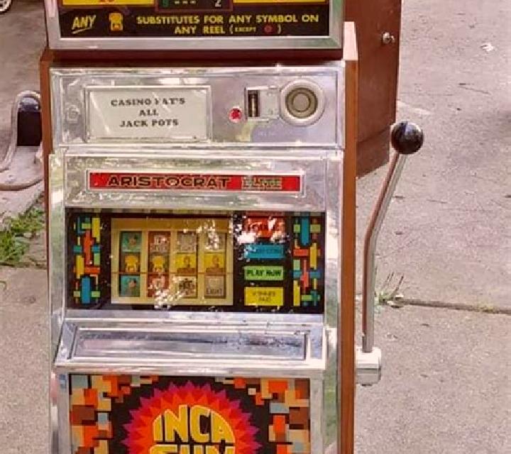 Blazing Sun slot machine