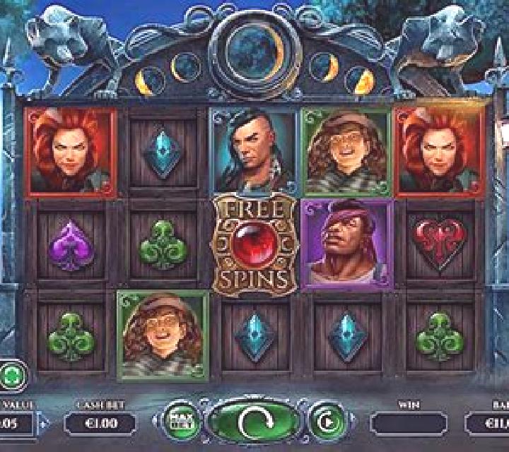 Blood Moon Express online slot