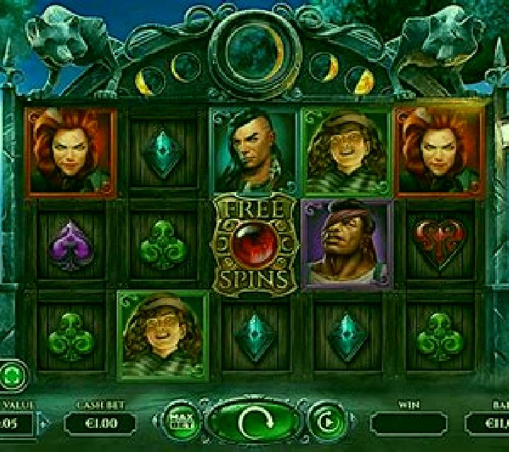 Blood Moon Express slot machine