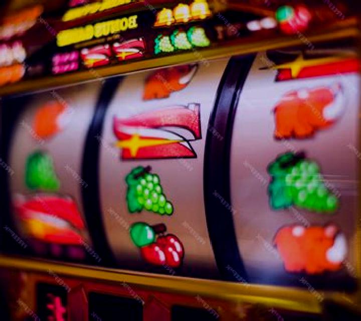 Boobies And Booties slot machine