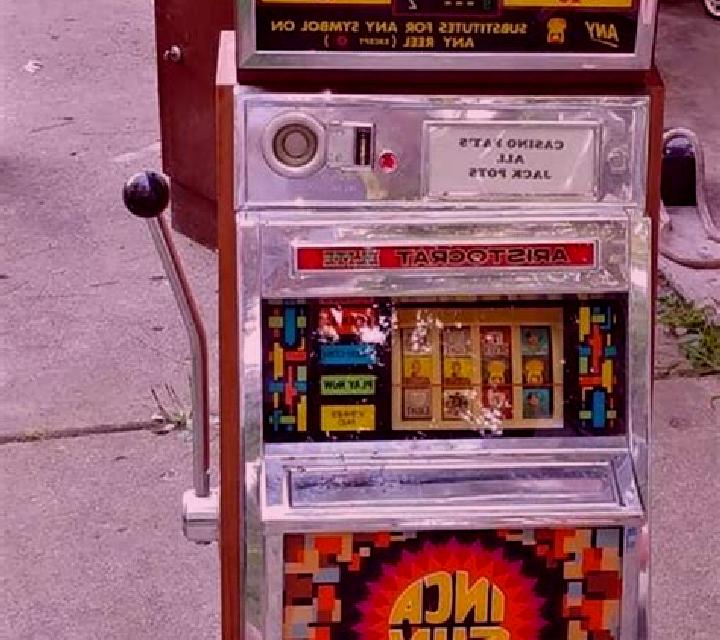 Book of the Sun slot game