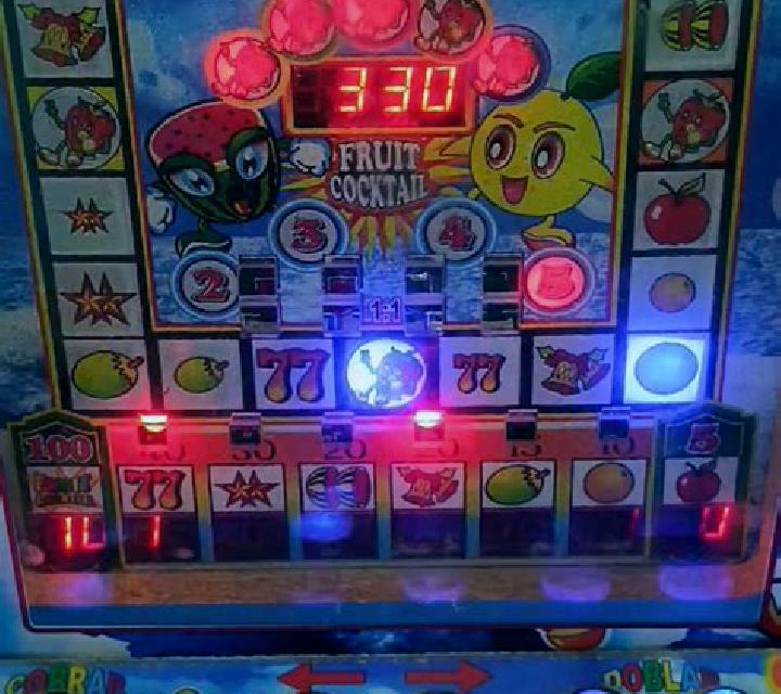 Bounceball Sweet slot machine