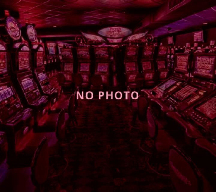 Bounty Hunters (Expanse Studios) slot machine