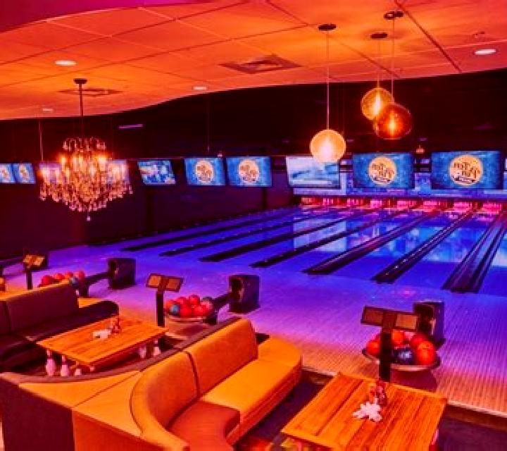 Bowling Alley online slot