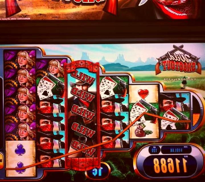 Breakaway Shootout slot game
