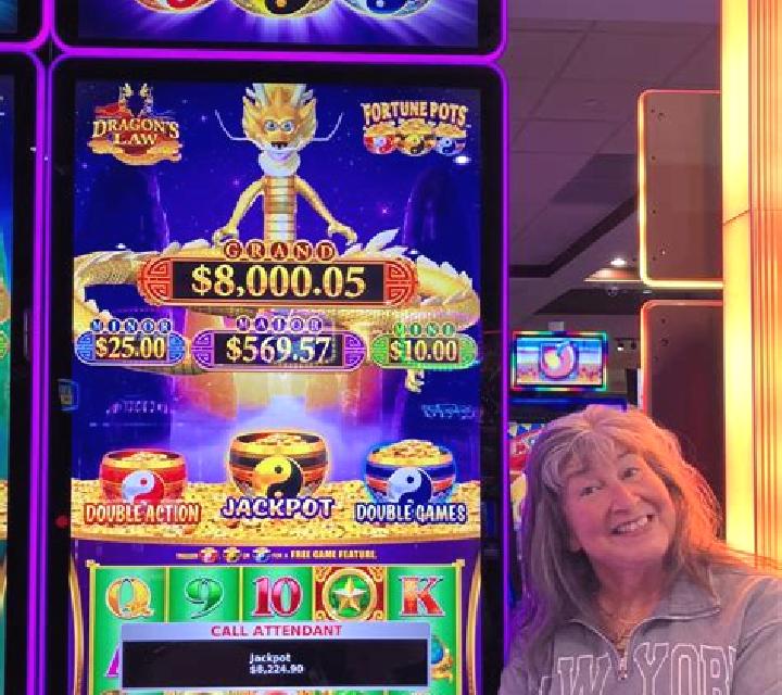 Brilliant Pots - Fortune Flows slot game