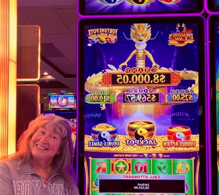 Brilliant Pots - Fortune Flows slot machine