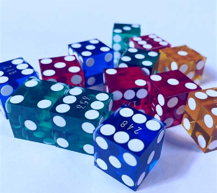 Bulky Dice slot game