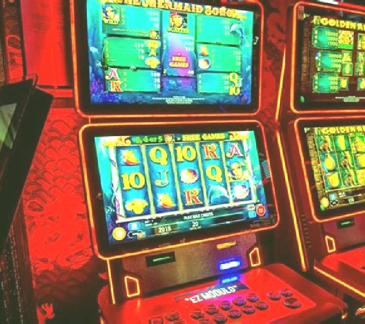 Bullied slot
