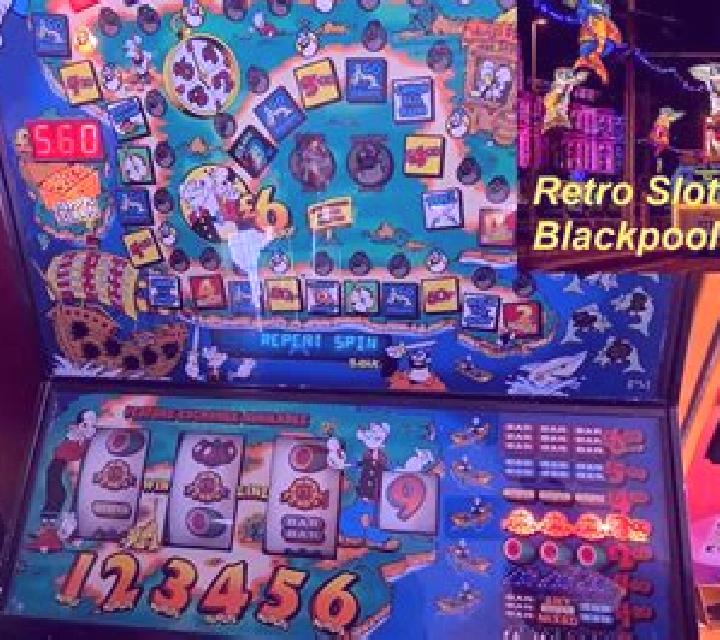 Bullseye Alice slot machine