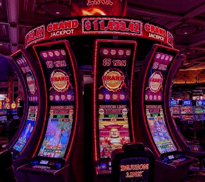 Caesars Empire slot machine