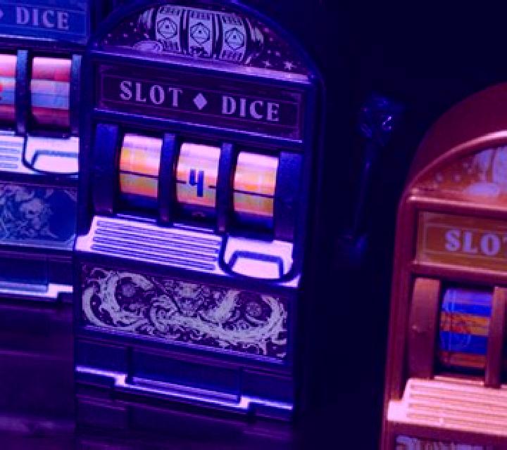 Cairo Dice slot machine