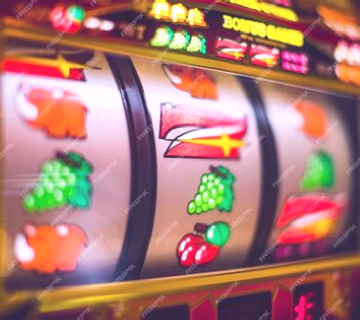 Calliga slot machine