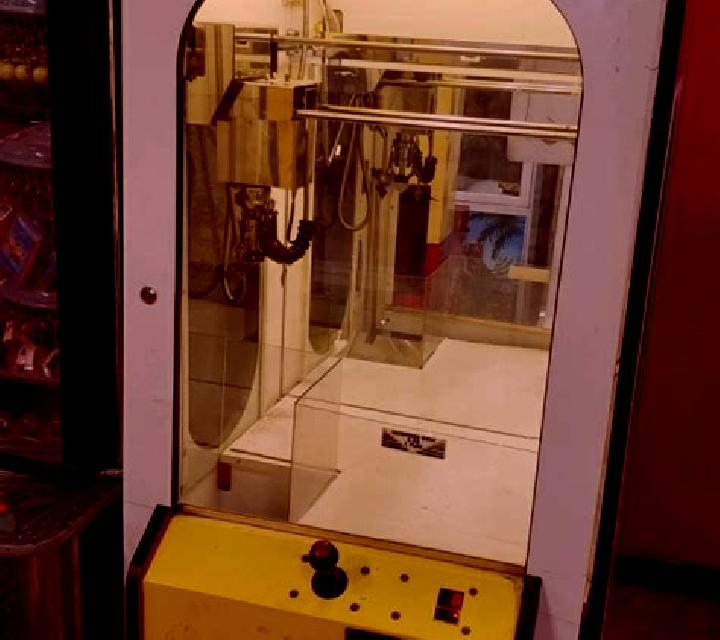 Candyman slot machine
