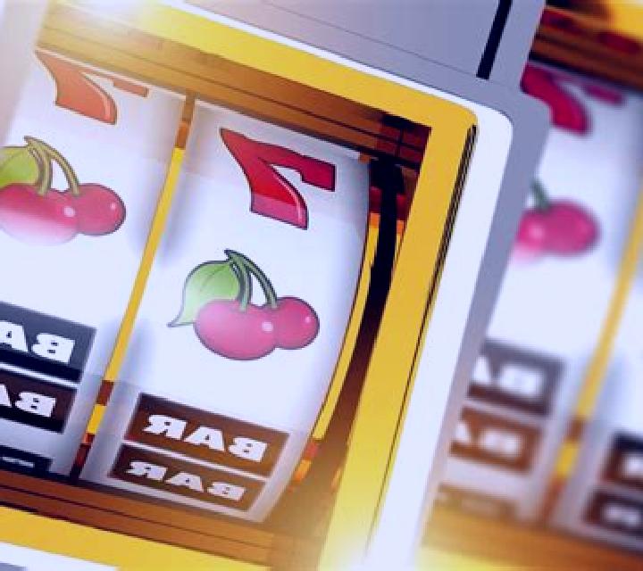 Canyon Cahout slot machine