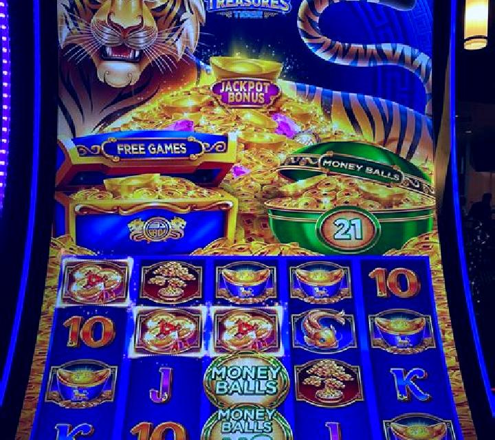 Captain Black Bart s Treasure slot machine