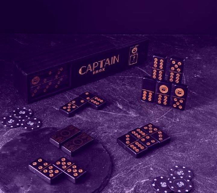 Captain Domino slot machine