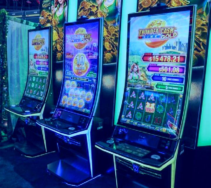 Card Roulette (Novomatic) slot machine