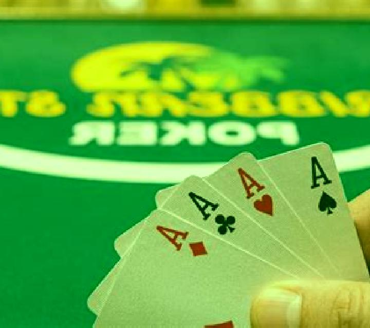 Caribbean Stud Poker (Playtech) online slot