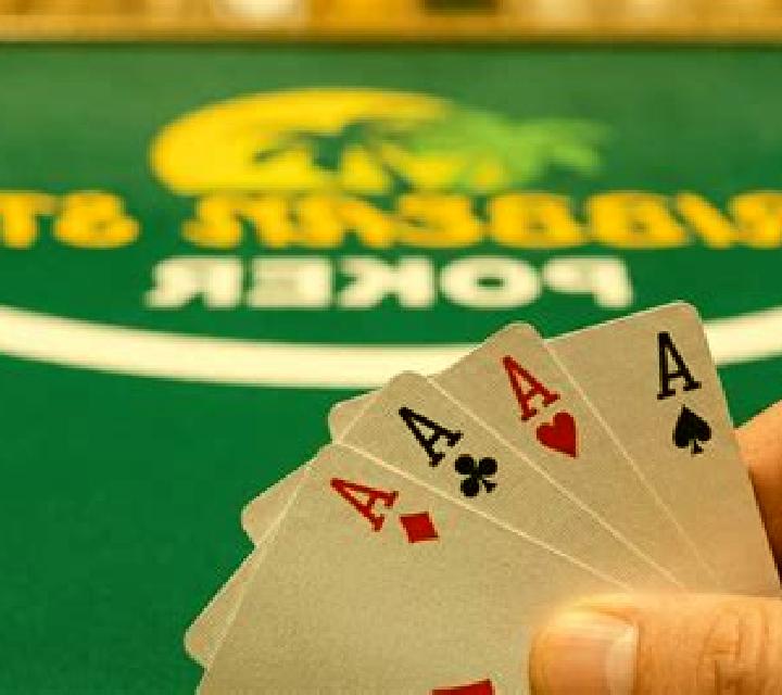 Caribbean Stud Poker (Playtech) slot game