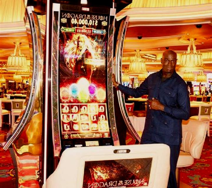 CASE OPENING online slot