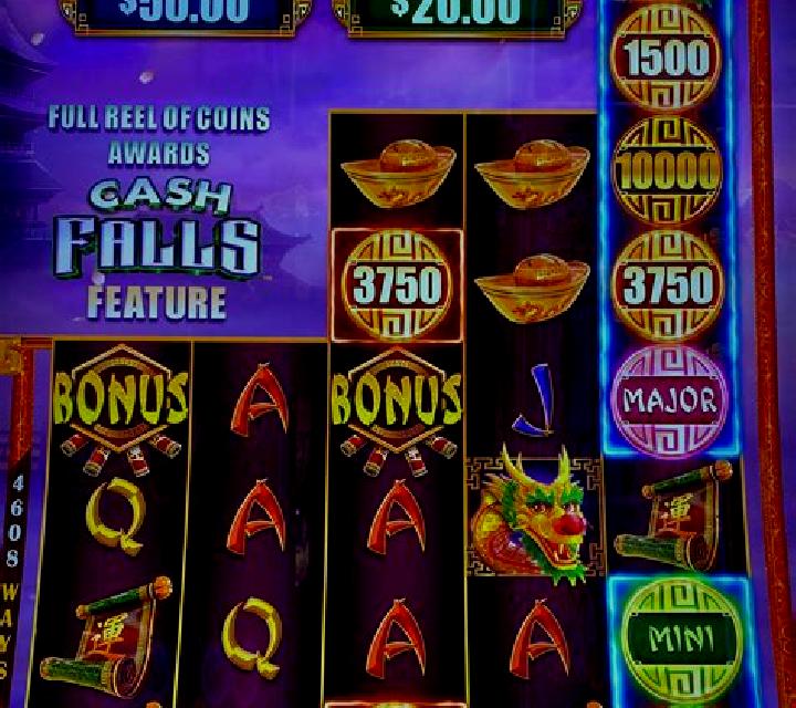 Cash Falls Island Bounty online slot