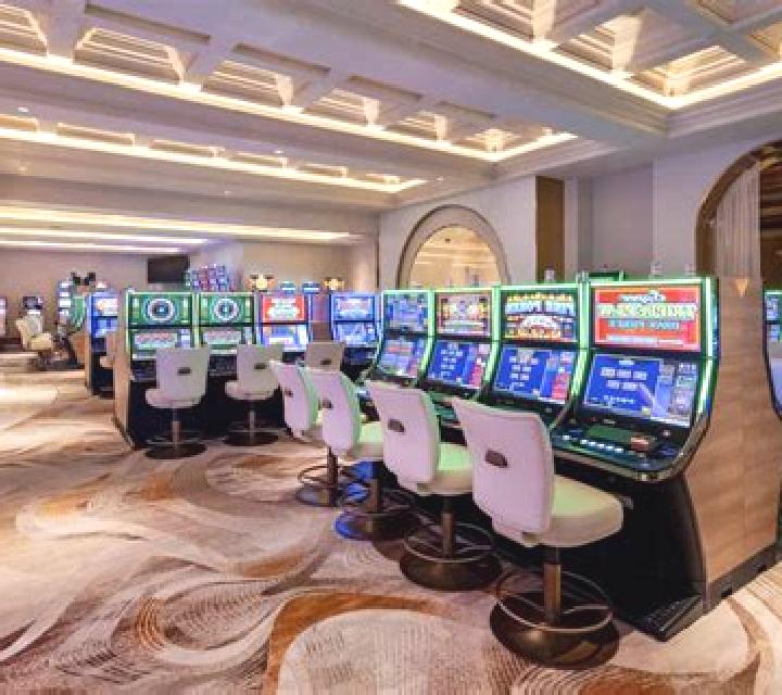 Cash Ranch slot machine
