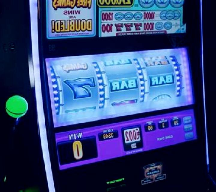 Cash Show slot machine