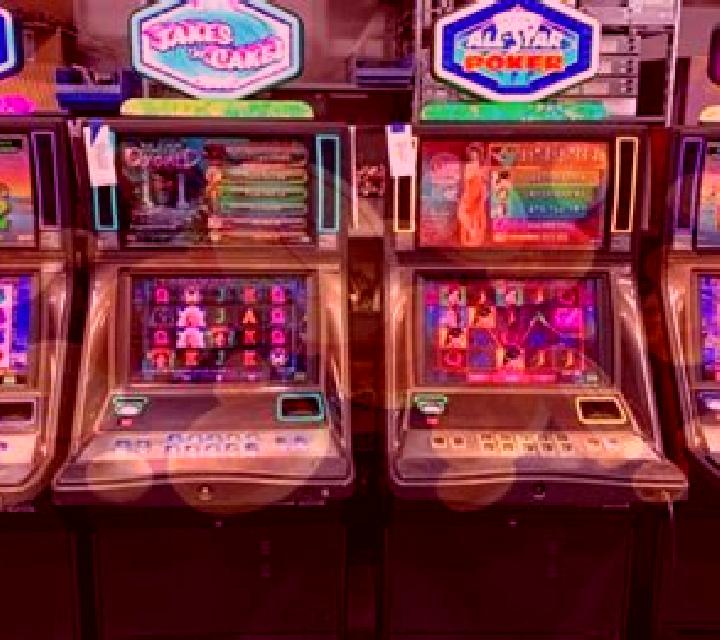Casino Island Deluxe slot