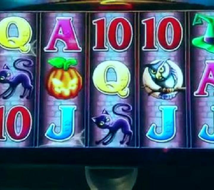 Cats, Hats & Bats slot game