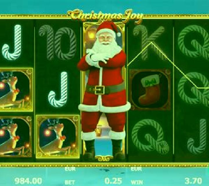 Christmas Joy (Red Panda) slot