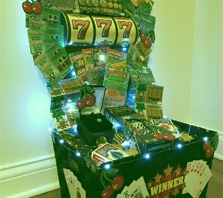 Christmas Party slot machine