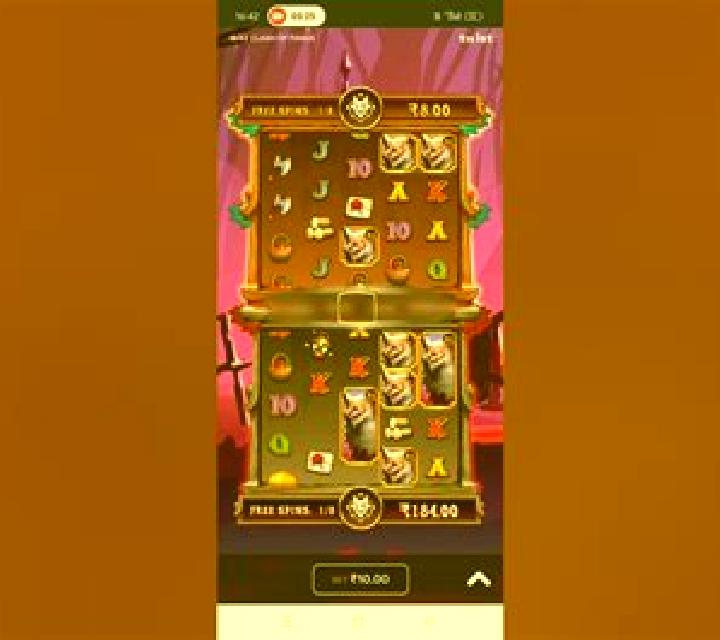 Clash of Fangs slot