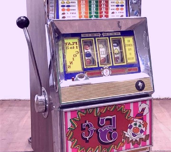 Classic Fruit Machine slot machine