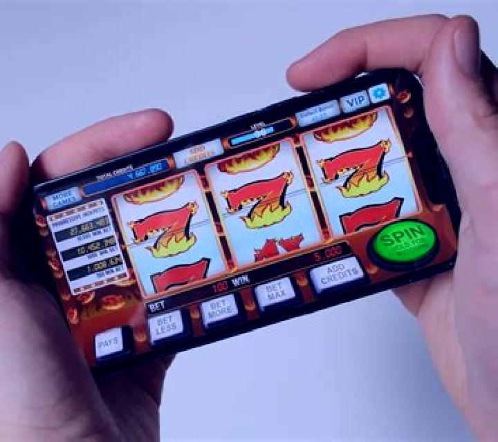 Claudius Lust online slot