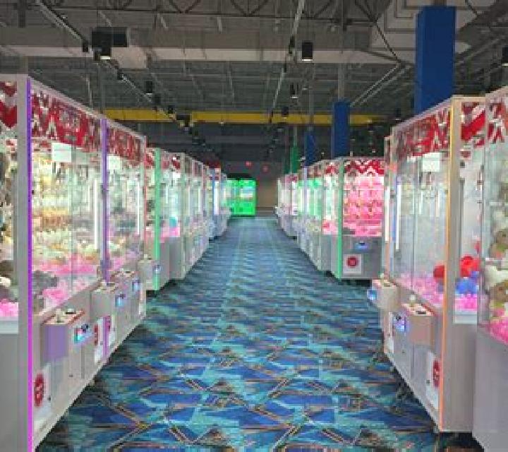 Claw slot game