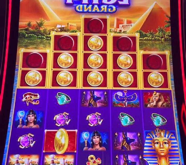 Cleo Legends of Egypt slot machine