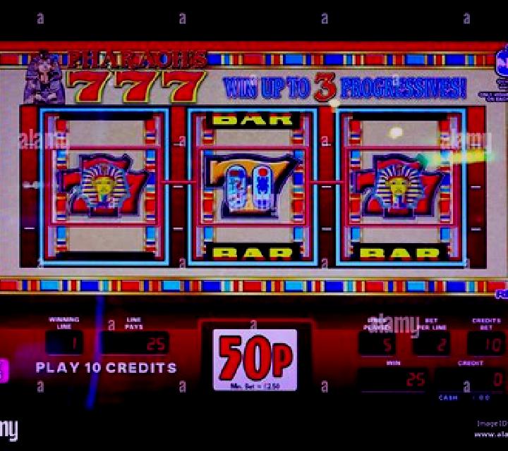 Cleopatra Last of the Pharaohs slot machine