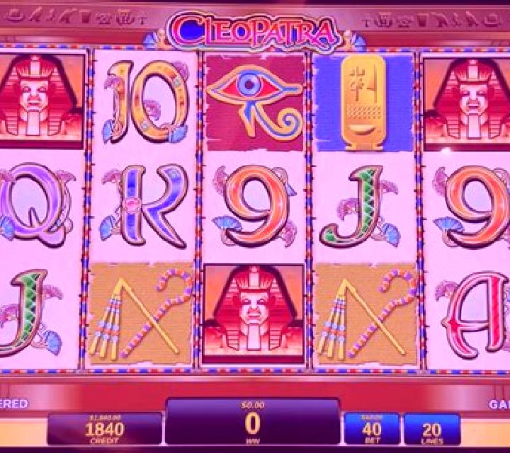 Cleopatra Night slot machine