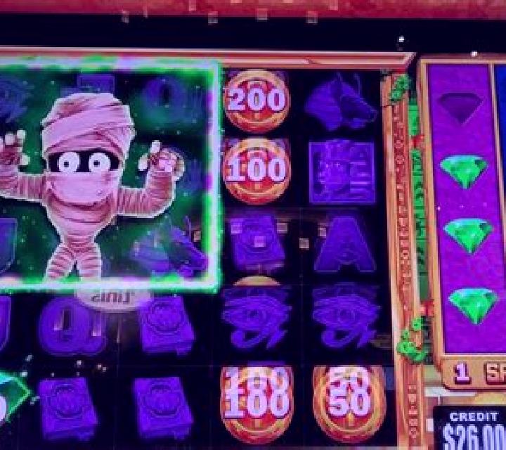 Climb Time Mummy Cash Uncovered slot game