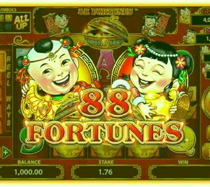 Clover Fortunes slot machine